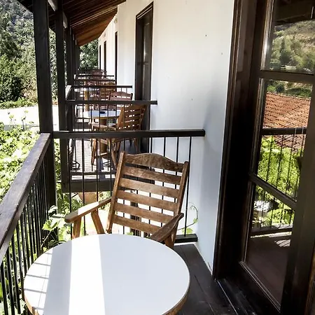 Ambelikos Traditional Agrohotel Potamitissa