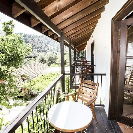 Ambelikos Traditional Agrohotel 3* Potamitissa