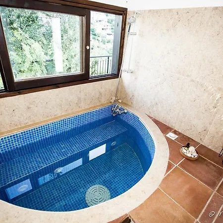 Ambelikos Traditional Agrohotel 3* Potamitissa