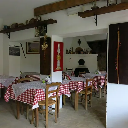 מלון Ambelikos Traditional Agrohotel 3*